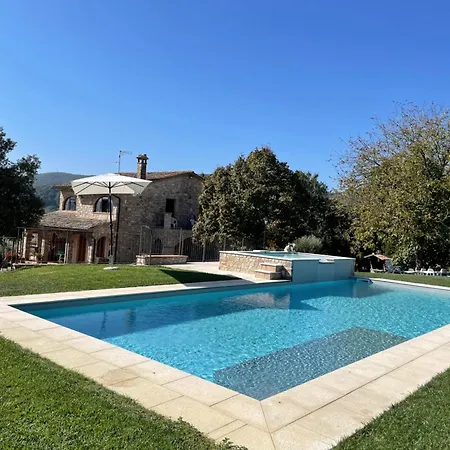 Apartamento Casale Il Fontanello Todi Exterior foto